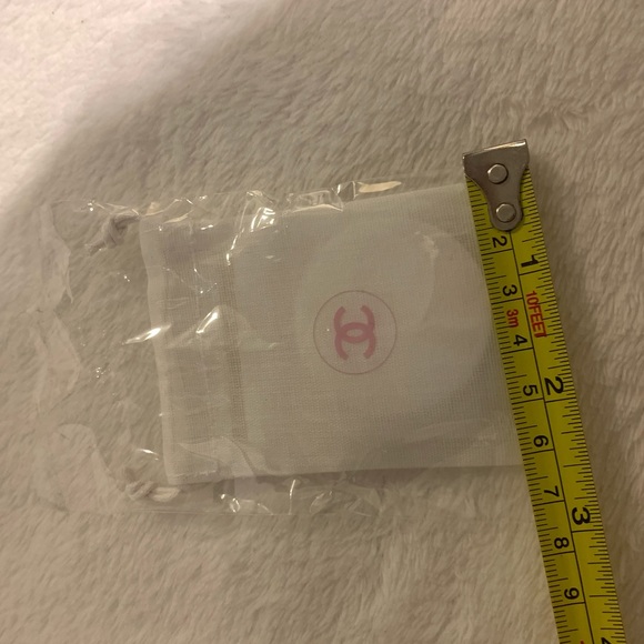 CHANEL mini tiny pouch - Picture 7 of 7